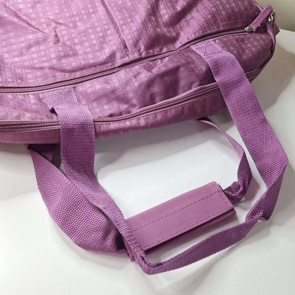 Purple Duffel Bag Carry Straps Lightweight 18 Inches Wide - Picture 5 of 8